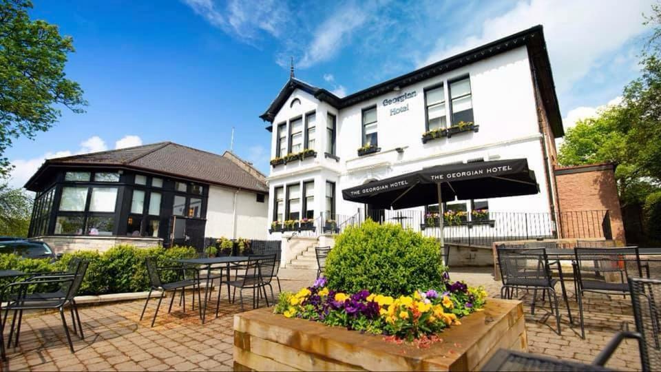 The Georgian Hotel Coatbridge Exterior photo